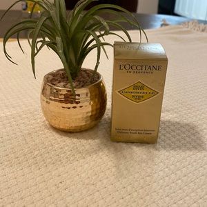 L’occitane ultimate youth eye cream